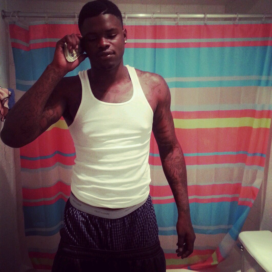 ION NEED NO BIO CUHH THESE NIGGAS FAKE....MAFIA 1FAM_1LUV