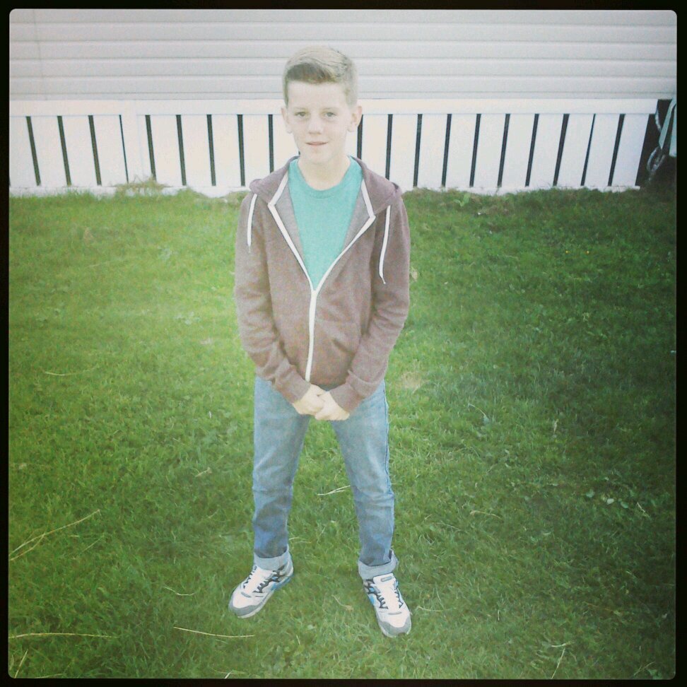 Follow me please, I follow back:)
