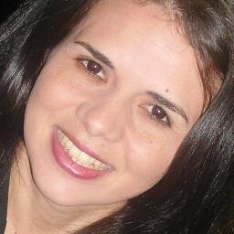 Os sonhos de Deus nunca envelhecem eles nunca morrem sempre permanecem, as vezes num lugar que a gente não conhece se a fé é real os sonhos acontecem..