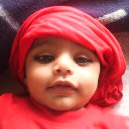 Please don't look at me again, I don't have another heart to lose...

✰♡*•˛SuBhash˛•*♡✰αα•••▶™