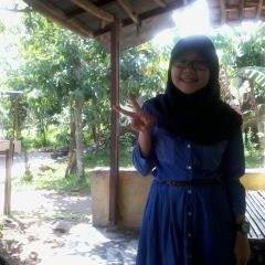 wulan sayang ALLAH SWT ibu,ayah,temen temen :)