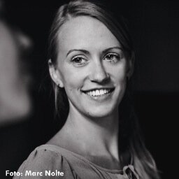 | Speaker | Lecturer | trends and futures researcher |