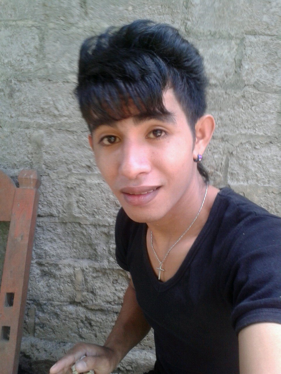 I am a simple person . . .
so judge me as U please . . .
^_^