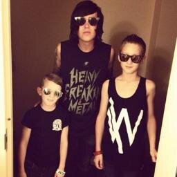 Liam_Quinn_'s profile picture. Stepson of Kellin Quinn, Loves music and just enjoying life