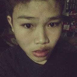 จีบได้ทักได้ ไม่หยิ่งนะ บลาๆ
แต่ !!!
ดื้อต่อยท้อง
ร้องจูบปาก
พูดมากลากขึ้นเตียง
ส่งเสียงเอาฟวยยัดดดดดดด
เข้าใจหน่ะ 55555
.......... ชิลลลลลลลลๆ