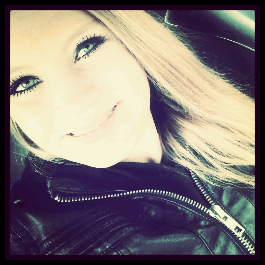 ~LOVES LARS ♥' | 15years.| Instagram; anouksmitt| snapchat; xanouksmitx ~