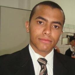 Felipe Fonseca, casado, formado em gestão financeira, téc.em  Contabilidade, trabalho em um escritorio, evangélico, amo Jesus, a vida e minha esposa!!!