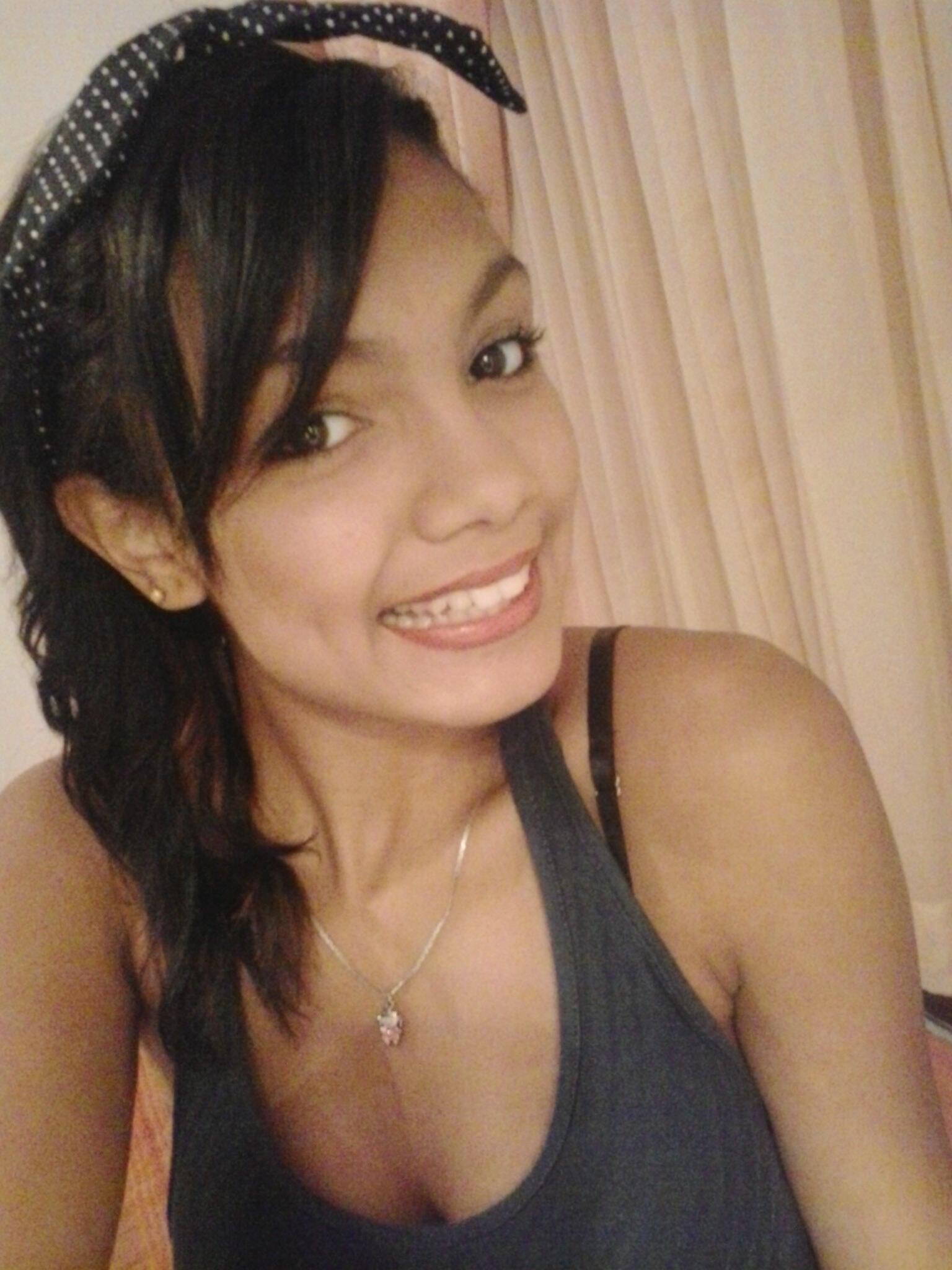 14 aninhos @fãdomclon  complicada sim & perfeitinha nunca rs