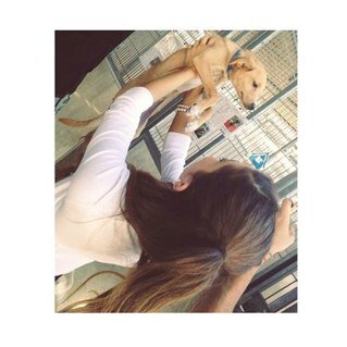 Born in LA. I ♡ food, the park, sleeping, Ariana, Chanel & nice doggies.