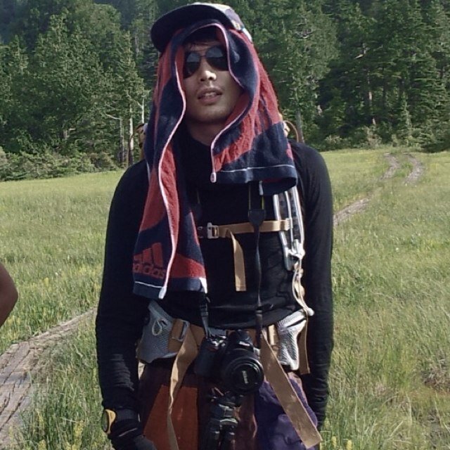 映画、登山、競馬、ファッション等々が好きで生きております。 経済や英語なんかも覚えたいがなかなか‥。