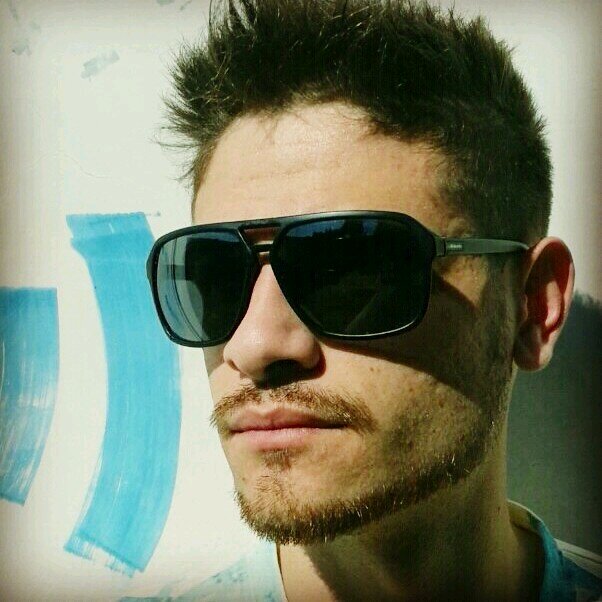 http://t.co/HhLwgt7YSE   /www.instagram.com/juniorvanchess