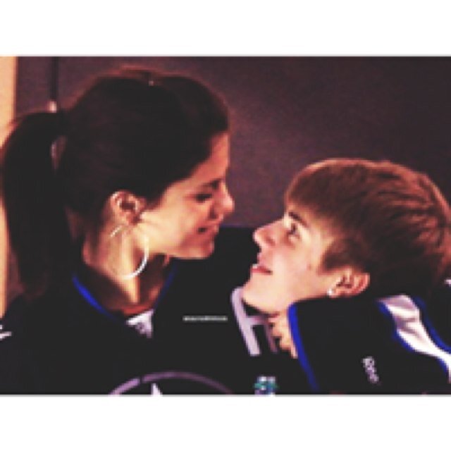 @bieberintimacy