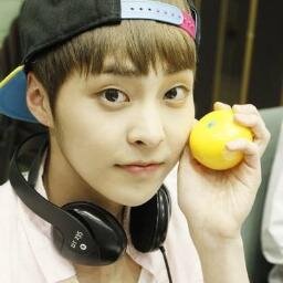 {RP} Cantante y bailarín de EXO. ×♡@xKimJongDae_ 31.07.31♡× Omma: Sooyoung. BFF: Naeun. {Kiseop Kevin Chen}