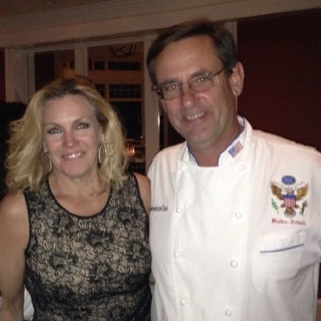 LorraineSules's profile picture. Chefmomma cooking up a storm one dish at a time