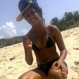 na boca dos invejosos eu virei celebridade. mais pra falar de mim tem que ter criatividade!! sou a felicidade de quem me ama a tristeza de quem me odeia