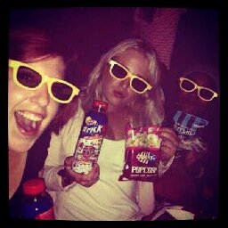 Twitter: @Kellyyh & @iamchissie @Sabiner124 - #directioners - 1D Covers and Fanpage - Impulsive 3.0 - the Netherlands - Mrs.Payne Mrs.Styles and Mrs.Horan