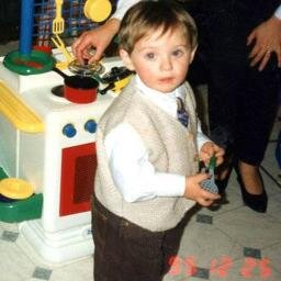 Hoy, nació mi pequeño irlandés:´3  #happybirthdaynialler *-* ILOVEYOU3