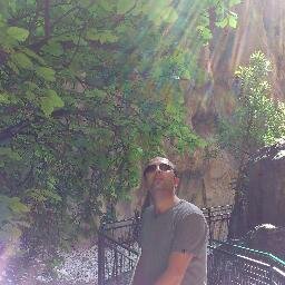 Kendisiyle yarış içinde olan biriyim. Sanırım bu hayatımın sonuna kadar sürebilir...