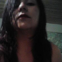 bailar me apasiona y lo hago muy seguido para botar tensiones... y una amante de la musik.. ;)