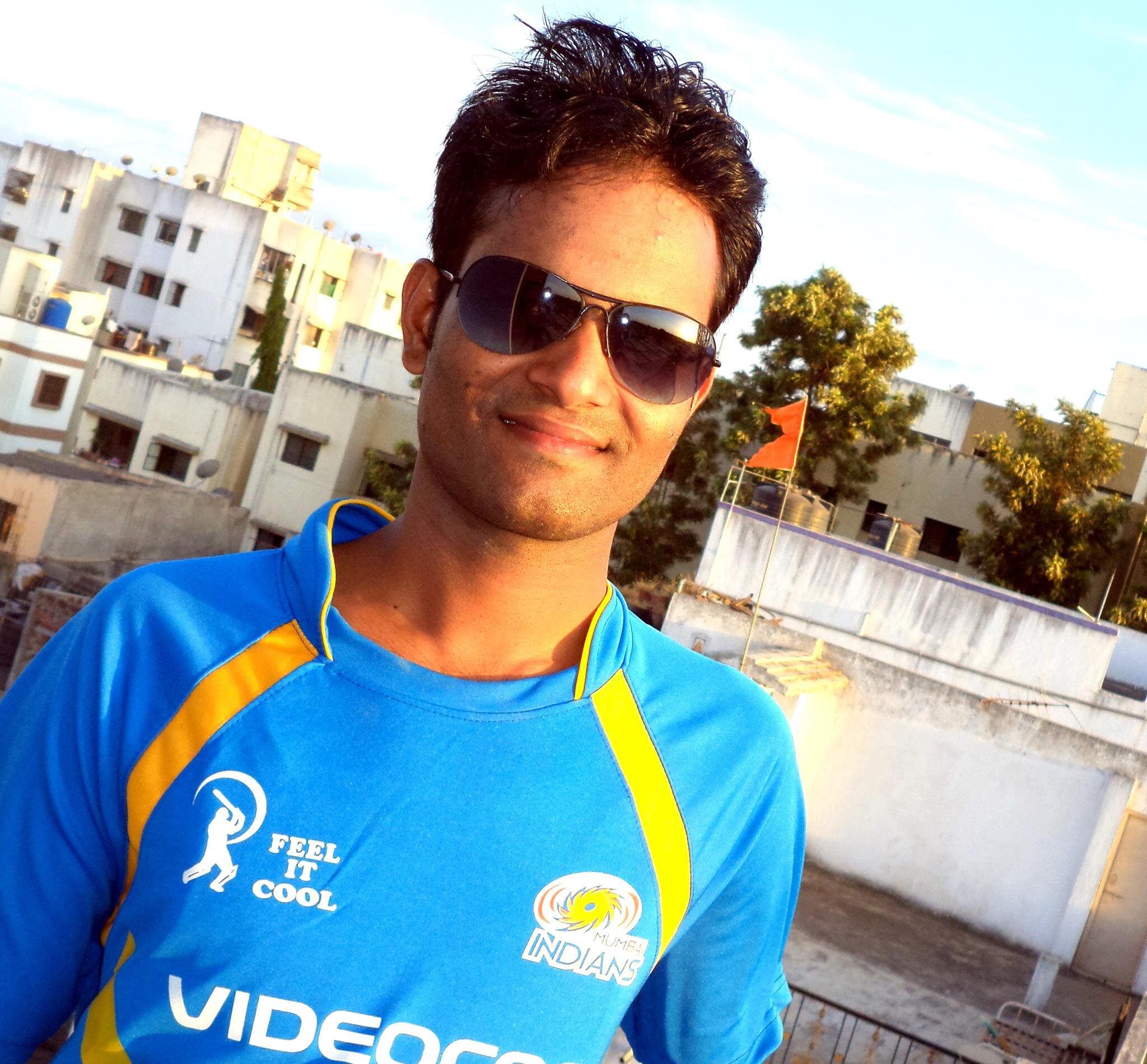 A medical professionalist ..I am Die Hard Sachin Tendulkar Fan... Proud Indian.!!