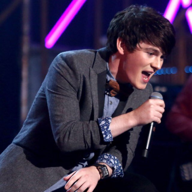 This is a fan account for @BradKavanagh! He's my idol, so I thought it'd be reasonable to make an account just for him! Love you guys!xx :) 3