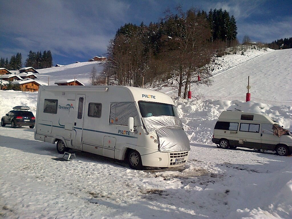 Love skiing and travelling in our motorhome, previously caravan.  Read my two motorhome ebooks http://t.co/pRhjZJ1l5W. and http://t.co/hLM71ylZZY