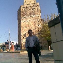 İnternet Reel hayatın aynasıdır
Burdaki hal ve hareketler
Gerçek kişiligin yansımasıdır.
Madein Netof : )