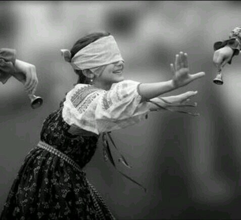 ربيعية الفكر شتوية الطباع •