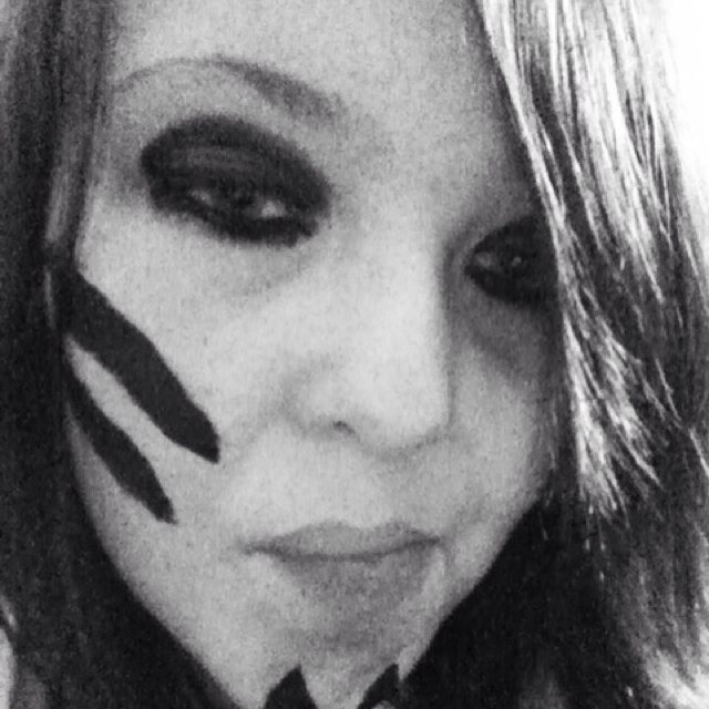 My names Megan. I am a Bassist.. Metal, 80's, Grunge, Screamo, Alternative..you name it ; I am a rocker chick. I'd like to say I'm wise and pretty nice ^_^ ♥