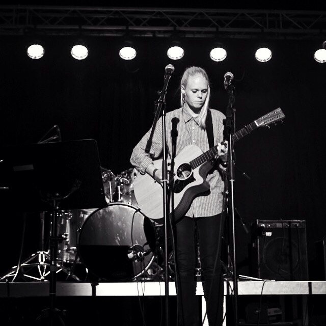 18, Guitarist, Denmark, Copenhagen, PVRIS, Tokio Hotel, Thirty Seconds To Mars