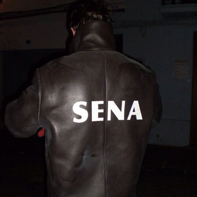 josena25's profile picture. 