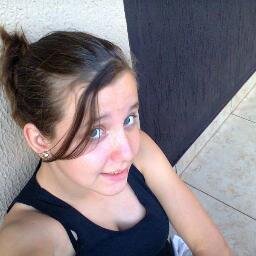 Ederson Jean Eu te Amo muito *-*                                       #FamilíaLSEstáEmLuto Minha Filha kkk @Behzynha_Lopes