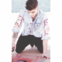 I just wanted to say that youre beautiful and I freaking love you - @maliksharmony