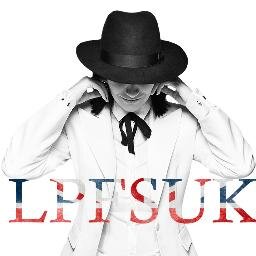 lpfsuk's profile picture. Laura Pausini Fan Site UK is an unofficial outlet to show Laura support from her UK fans. Managed by @SeanC012