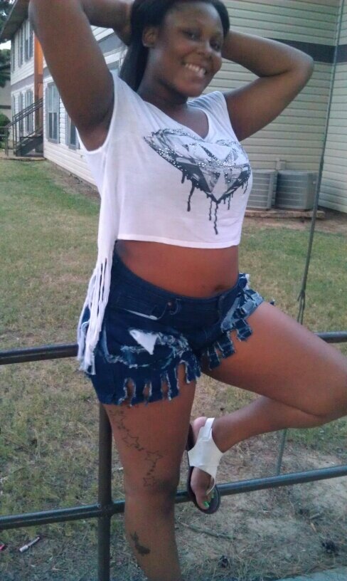 ^SR2K13
^INTELLIGENT&BEAUTIFUL 
^JE'MARRIUS
^PROUD MOMMY
^Heart taken 3
cool until pushed to da limeted ^^instead of lurkin jst 
Follow & Ill Follow Back^^