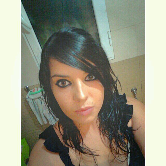 si te tratan como princesas,tratalos como reyes.Si t tratan coml perras...amansalos con bozal y correa!!!!!;) Y A PASEOOO!!!!!!