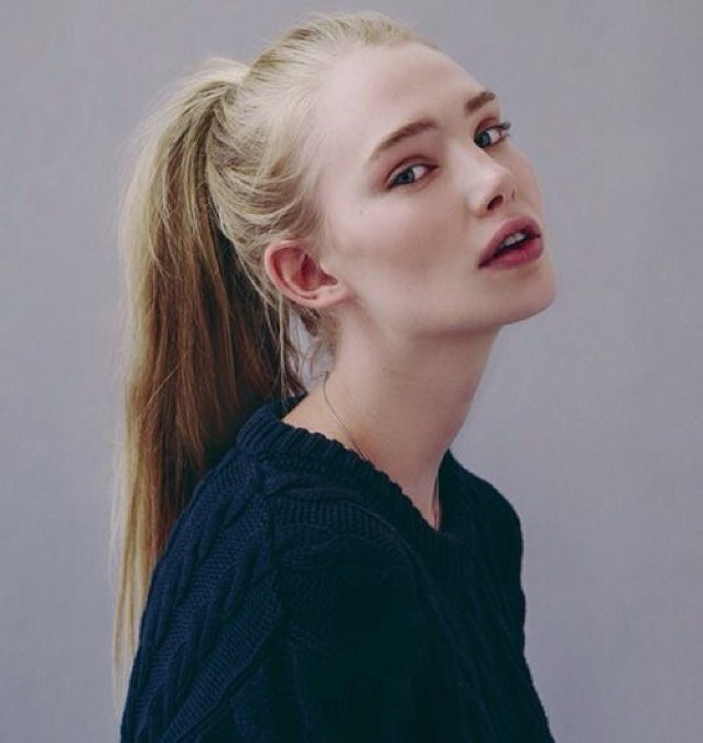 My story is still being written. | [#THG RP]