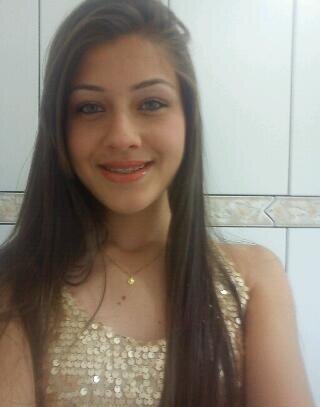 cada um ta no seu corre , pra fortalecer quem ama (8'