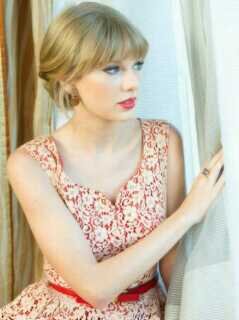 TAYLOR (S)o beautiful (W)onderful (I)n swifties heart's (F)earless s(T)rong is my idol.
