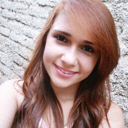 Que as minhas forças não se acabem e que meu sorriso esteja sempre de pé