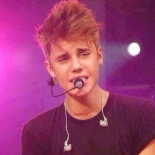 Hi guys im Justin. I love performing for my fans well beliebers :) x love you