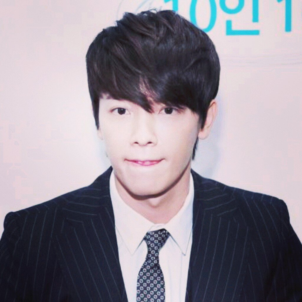 punchaero's profile picture. [ecen's]