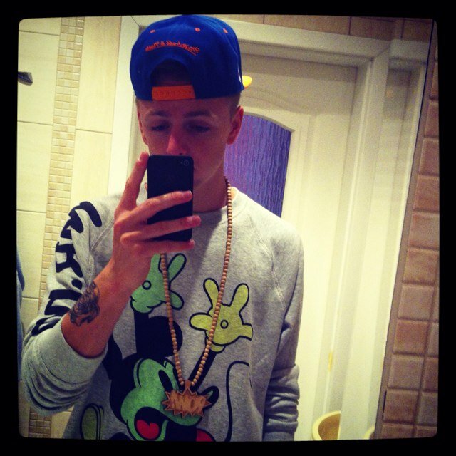 Greg. 19. Poland. #believe #live #love #pray #fuck #eat #play