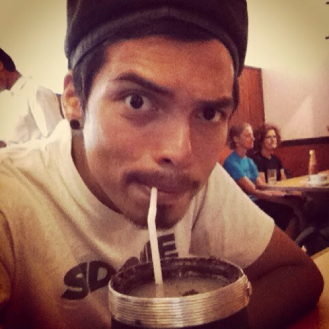 Breaking_Bern's profile picture. Papá al cubo y otras cosas imposibles.