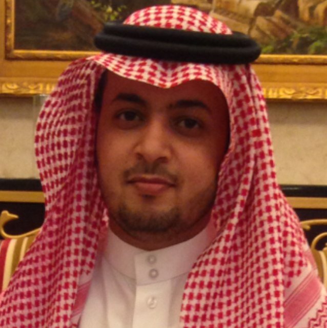 ‏تويتر عالم المثاليات ........... فإحرص أن تكن واقعياً. سبحانك اللهم لا إله إلا أنت أستغفرك وأتوب إليك