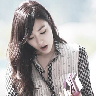 สวัสดีค่ะ ฟานี่ ฟานี่ ทิฟฟานี่ ฟอลมาคุยกันน้าาา หมีไม่กัด ฮิฮิ #ฟอลเเบคบอท [open:6-5-56] #MATEY'