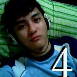 RiskiRiiski's profile picture. uyee