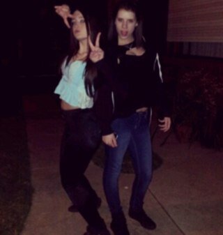 follow me on instagram- katrina_jayde_haifa     carley rea jepsen follows - 8/6/12