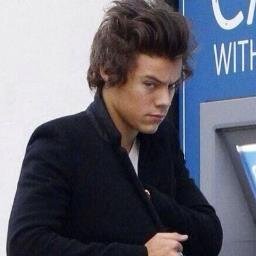 if u dont follow @lile_harry and @liamliamharry, absolutely will unfollow. kidding haha. well they follow back :) lysm all
