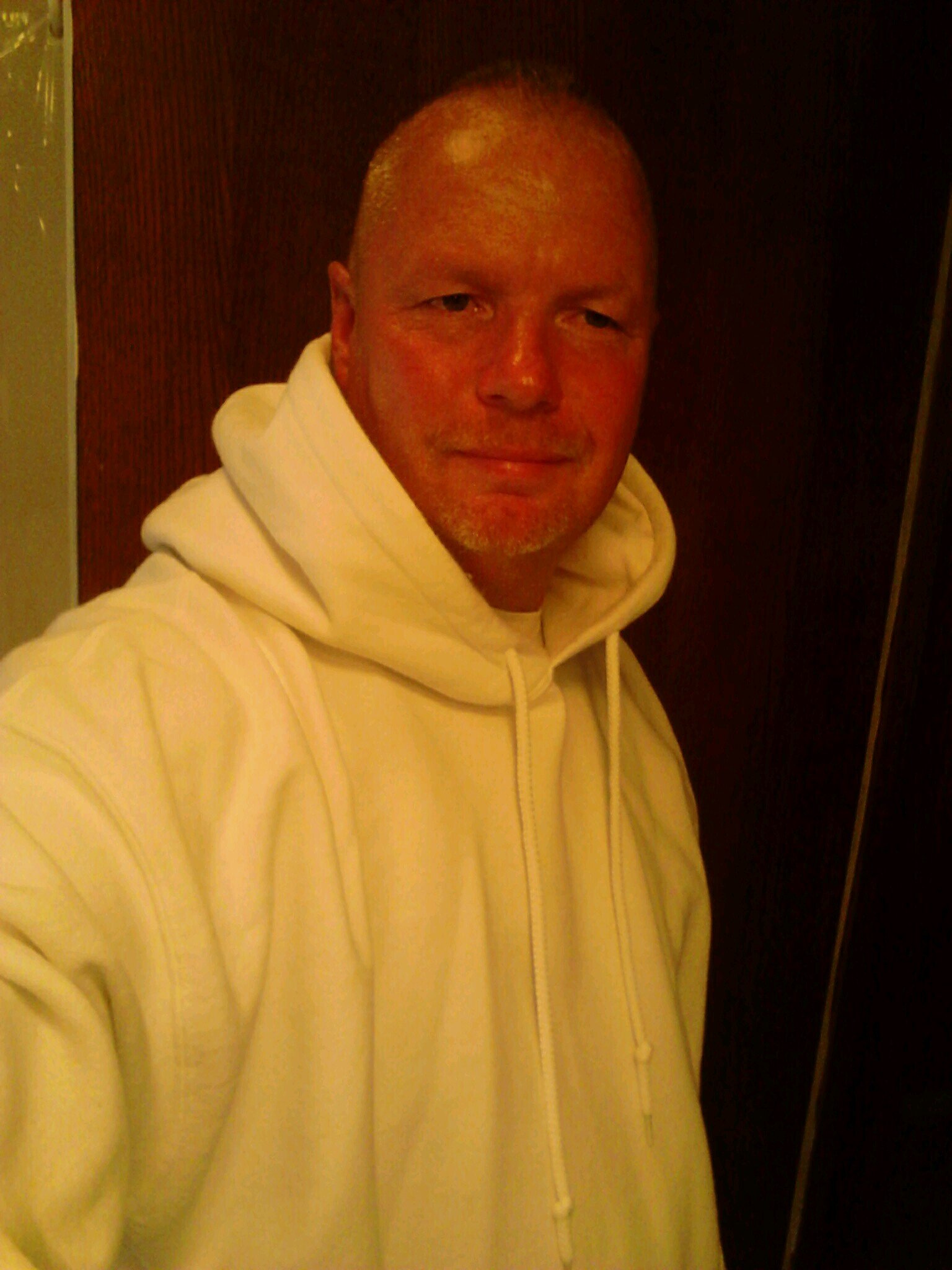 FORECLOSED11's profile picture. flip that house